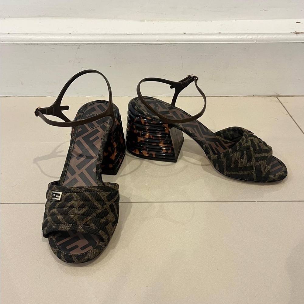 Fendi Brown and Black Sandals - Picture 2 of 7